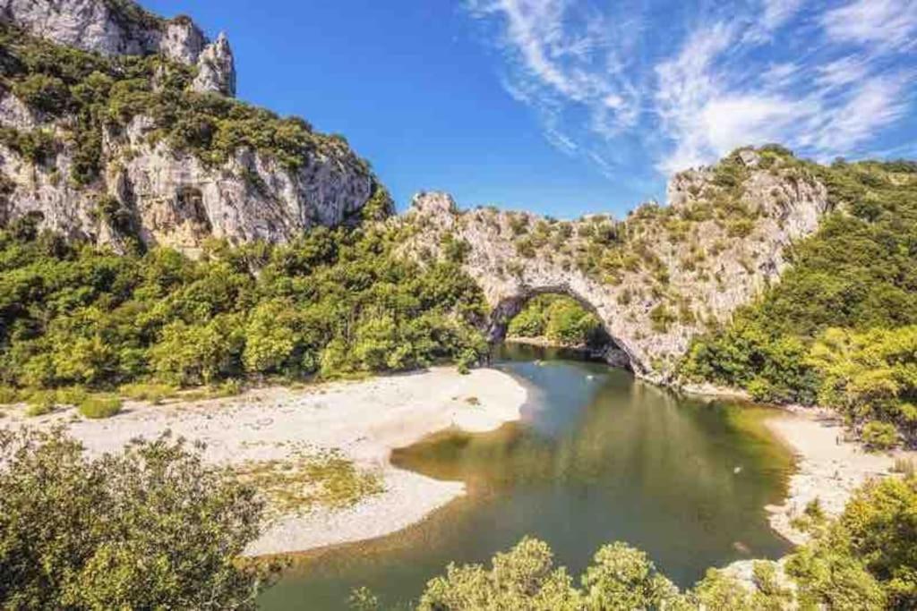 Appartement Neuf Avec Spa Saint-Martin-dʼArdèche Esterno foto
